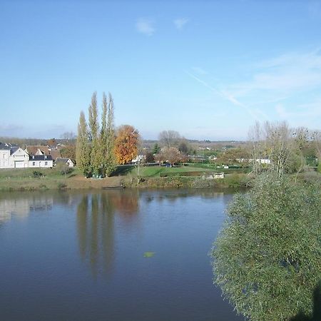 Les Fleurons B&B Amboise Exterior photo