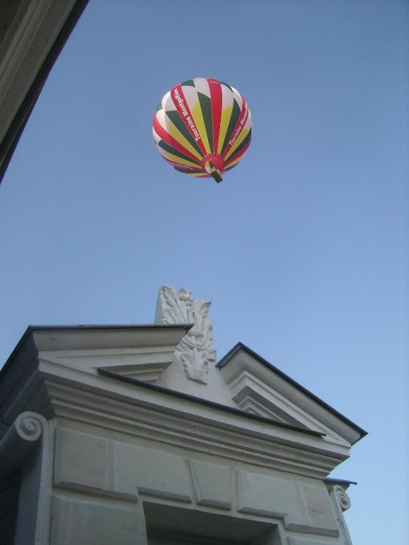 Les Fleurons B&B Amboise Exterior photo